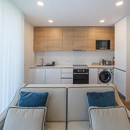 Apartment Tiles 23 Luxury & Parking By Sweet *