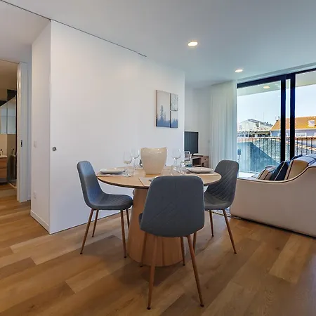 Tiles 23 Luxury & Parking By Sweet *